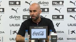 El entrenador del Celta, Claudio Gir�ldez, en la rueda de prensa posterior al partido frente al Valencia en Mestalla.