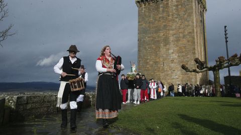Cuando lleg� la hora de la procesi�n no solo dej� de llover, sino que incluso sali� brevemente el sol