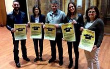 El alcalde de Silleda arrop� al coro en la presentaci�n del concierto.