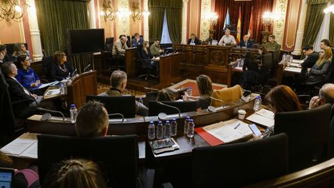 Imagen de archivo de un pleno en el Concello de Ourense.