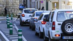 El cruce de la Ronda da Muralla con la r�a Santiago es uno de los m�s conflictivos para las empresas de reparto