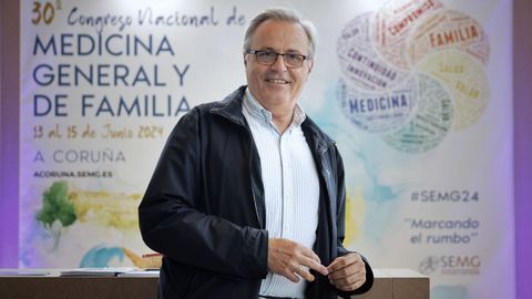 El doctor Antonio Hedreda en el Congreso de la SEMG en A Corua.