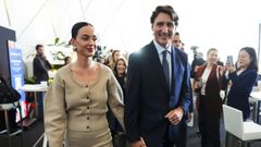 Katy Perry y Justin Trudeau, a la salida de un acto del foro de Davos 