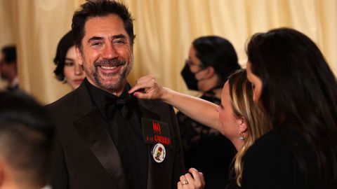 Bardem y su �No a la guerra� en la alfombra de los �scar 2026