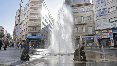 Imagen de archivo de la Fonte dos Nenos en funcionamiento