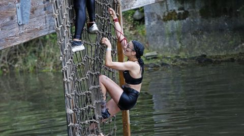 Pruebas de la Gladiator Race en la isla de las esculturas de Pontevedra