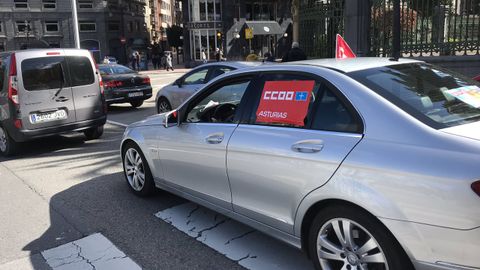 Caravana en Oviedo por la industria regional