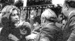Imagenes de los dias posteriores al atentado que acab� con la vida del cabo ourensanos de la Guardia Real Manuel Rodr�guez Taboada en 1981