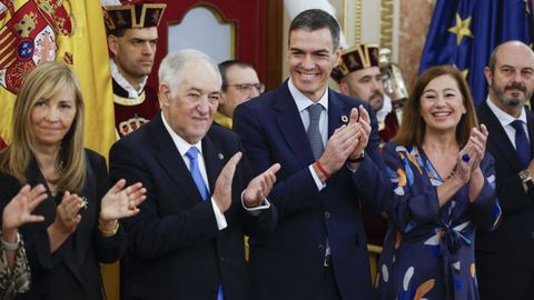 S�nchez y Conde Pumpido durante el acto del D�a de la Constituci�n
