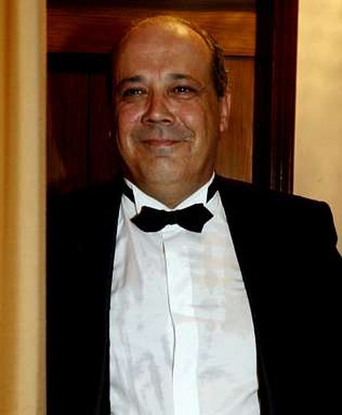 �scar Villar, director de la coral.