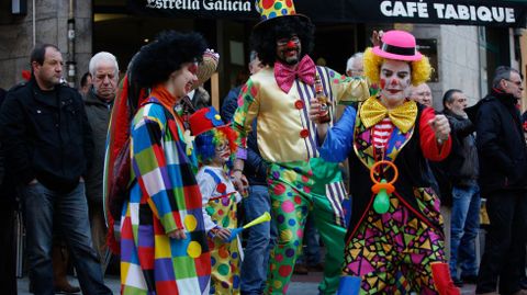 Fiesta choqueira en calle de A Torre