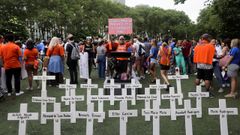 Protesta contra la masacre en la escuela primaria de Uvalde en Nueva York.