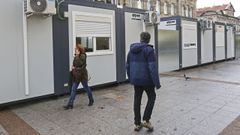 La mayor�a de las aulas m�viles del IES Valle Incl�n mantienen las persianas de las ventanas bajadas para que no se vea el interior desde el paseo de Montero R�os