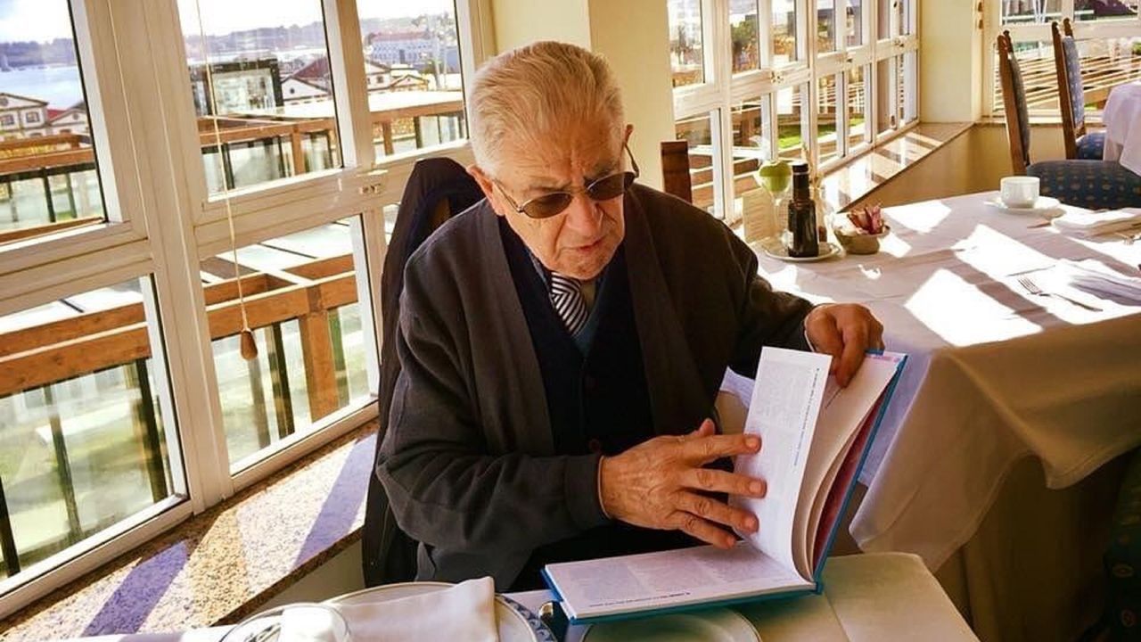 El Club de Prensa presenta el martes el número 36 de la revista «FerrolAnálisis»