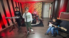 Iker, Fabio, Erick y Mateo componen el grupo de rock muradano, Iwias