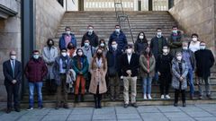 Felilpe Garc�a (a la derecha de negro), junto a otros de los talentos retornados