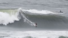 Surfeando en Illa Pancha