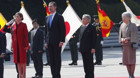 Los Reyes con el emperador Akihito y la emperatriz Michiko 