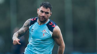 Javi Gal�n, en un entrenamiento con el Celta.