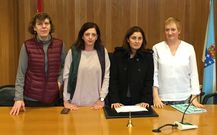 Bego�a, Emilia, Helen y Dulce, funcionarias del juzgado de violencia.