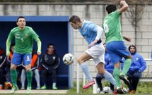 Santi fue reconvertido a delantero en la derrota frente al Ordes debido a las bajas ribadenses. 