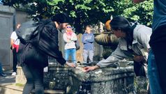 Os Ninguns recuerda a los olvidados en el cementerio