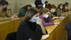 Celebraci�n de un examen en la Facultade de Xornalismo de la USC el 11 de enero