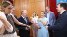 La ministra Yolanda Daz bromea con el diputado del PP Miguel ngel Tellado y con el socialista Gonzalo Caballero.