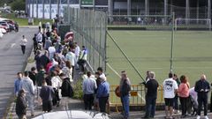 Imagen de la cola formada este martes en la venta de la primera remesa de entradas.
