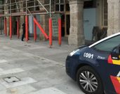 El 091 se acerc� por la ma�ana al bajo asaltado en la Marina. 
