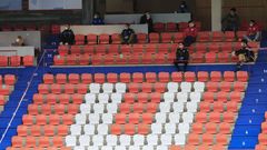 Partido Lugo-Zaragoza sin p�blico en el �ngel Carro