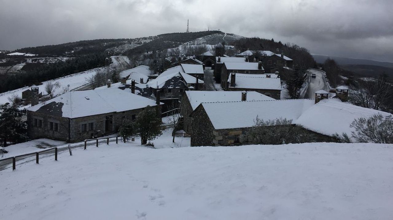la-nieve-se-suma-al-viento-y-el-fr-o-en-las-monta-as-de-os-ancares-y-o