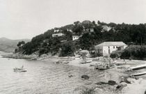 Playa de Espi�eiro al pie del monte de A Gu�a
