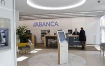 La nueva oficina en la calle Barcelona de Carballo
