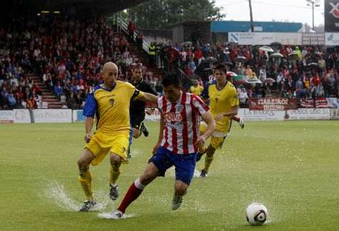 La afici�n del Lugo abarrot� el �ngel Carro durante toda la fase de ascenso.