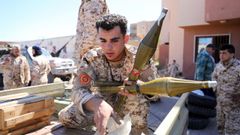 Un miembro de las fuerzas de Misrata, en Tr�poli