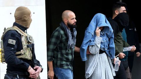 Desde el a�o pasado, las autoridades griegas han detenido a decenas de personas que obtuvieron de forma ilegal subsidios millonarios por parte de OPEKEPE, la agencia estatal encargada de distribuir los fondos agr�colas europeos, despu�s de declarar propiedades de tierra o ganado inexistentes