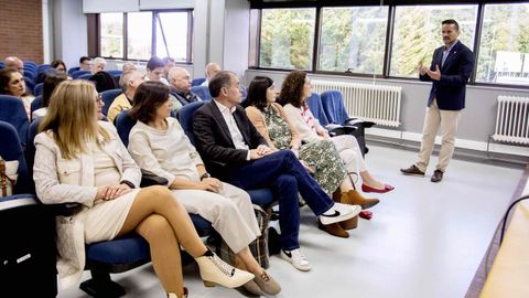 Primer acto oficial de campa�a de Jacobo Porteiro en Pontevedra