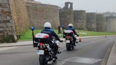 Agentes de la Polic�a Local de Lugo patrullando