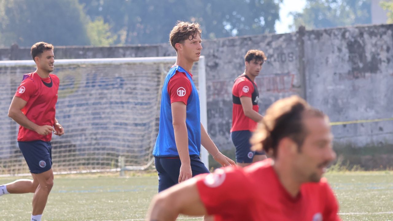 La UD Ourense busca mordiente para variar dinámicas ante la UD Logroñés