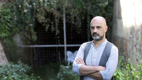 El escritor Manuel Esteban participar� en un coloquio de literatura esta semana.
