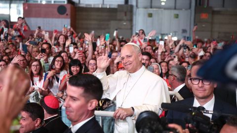 Le�n XIV, durante el encuentro con los voluntarios