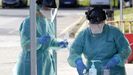 Pruebas de detecci�n del coronavirus en el exteiror del hospital