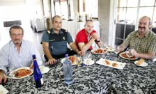 Gonz�lez, Lamp�n, Parcero y P�rez asistieron al acto de despedida del capit�n.