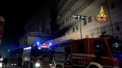 Exterior del hospital en Tivoli (Italia) en el que se ha producido un incendio