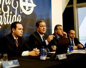 Daniel Ramos -primero por la izquierda- ha sido el firmante del escrito dirigido al juez.