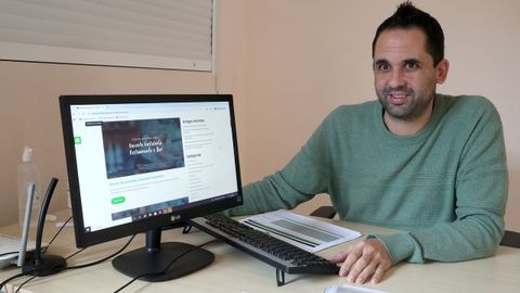 Daniel Tojo, orientador laboral de Ambar