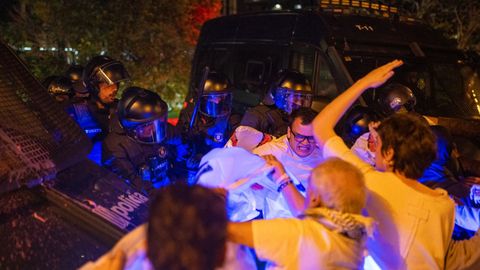 Protestas en Barcelona con cargas policiales