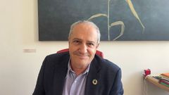 Alfonso G�mez, esta semana no seu despacho da alcald�a de Xenebra.
