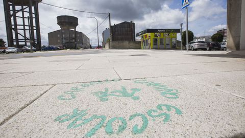 Avenida de Berganti�os, en Carballo, donde se producen las peleas entre j�venes